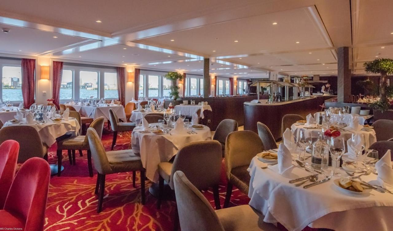 Select Ms Charles Dickens Neuss Hotel Bagian luar foto