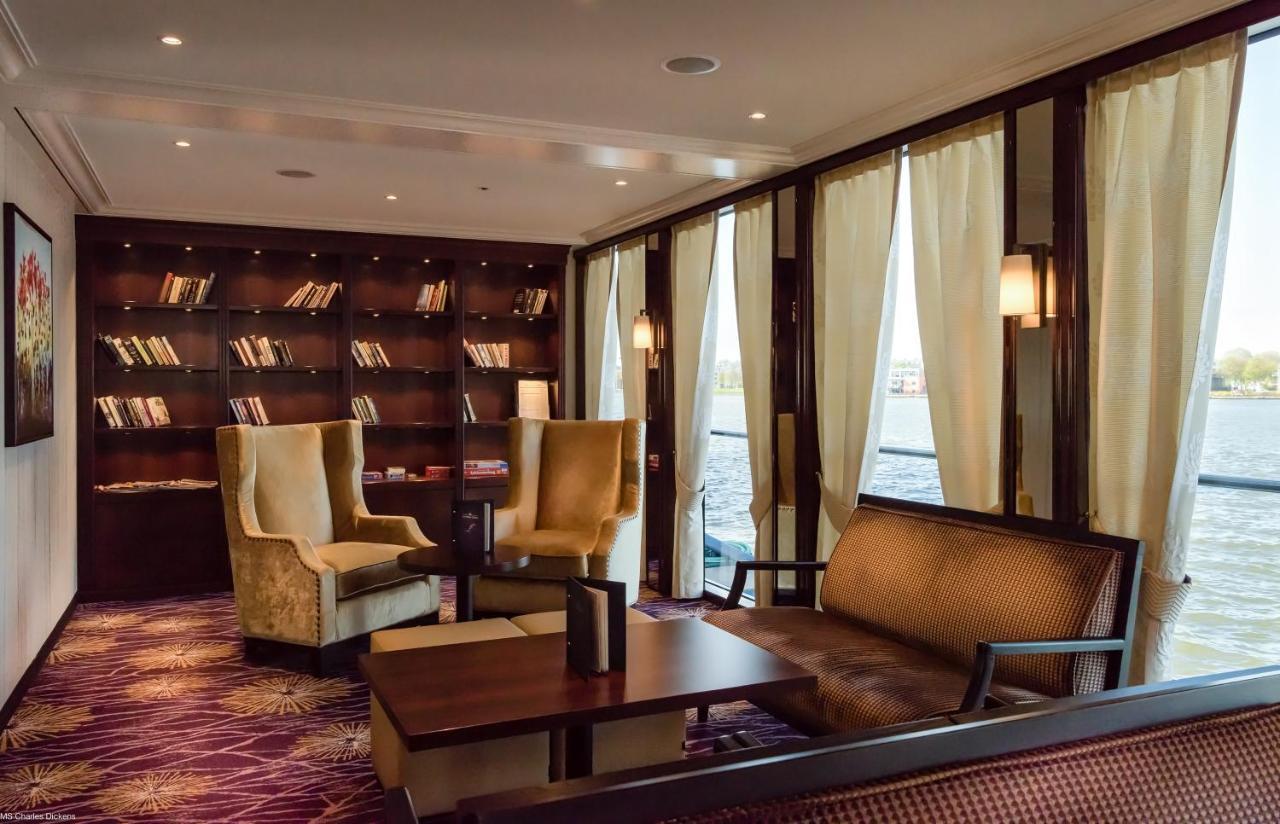 Select Ms Charles Dickens Neuss Hotel Bagian luar foto