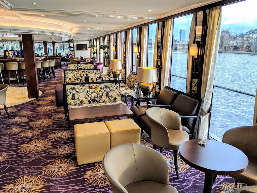 Select Ms Charles Dickens Neuss Hotel Bagian luar foto